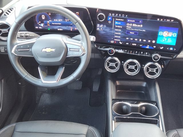 Used 2024 Chevrolet Blazer EV LT AWD/4WD image 28