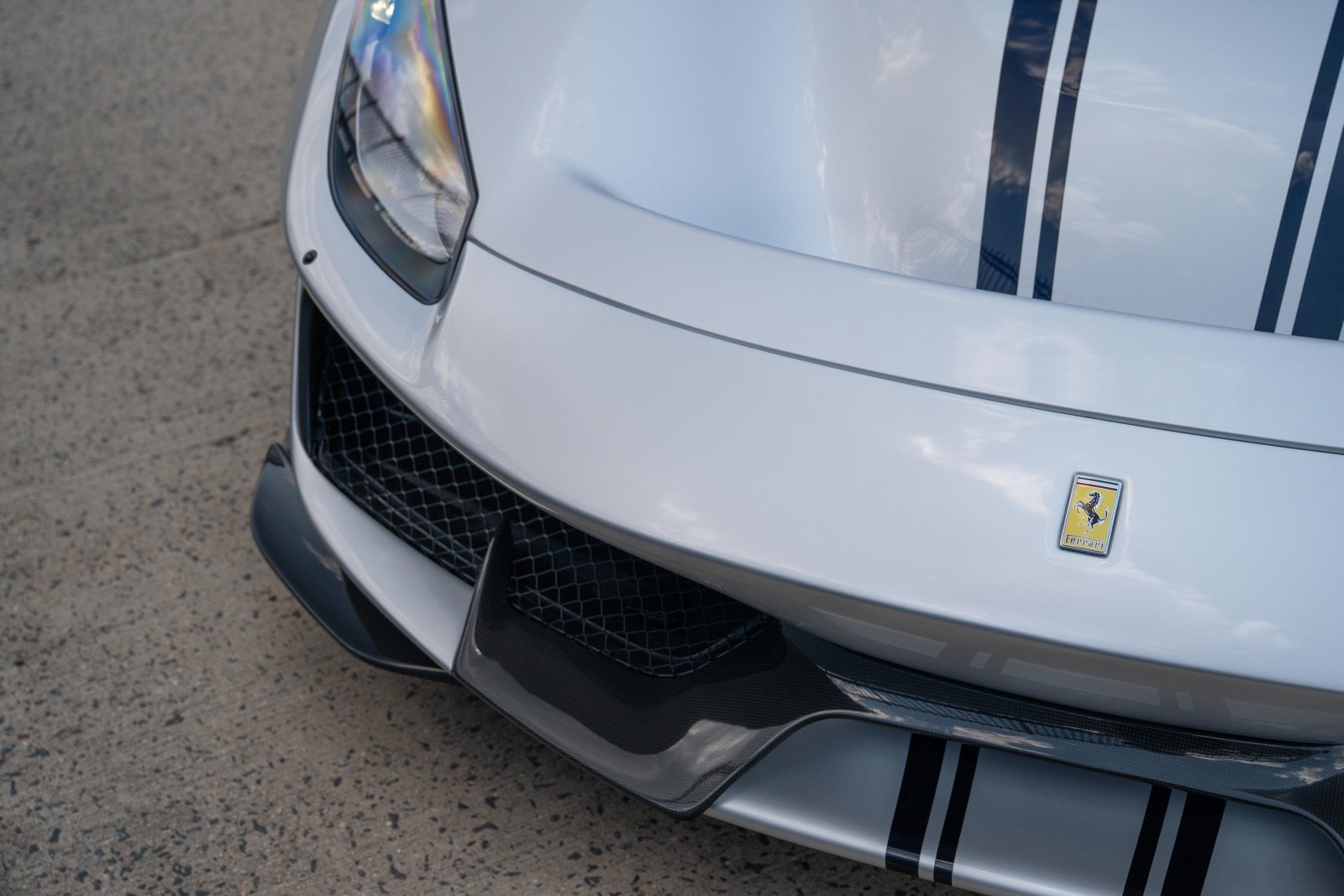 Used 2020 Ferrari 488 Pista Spider RWD image 11