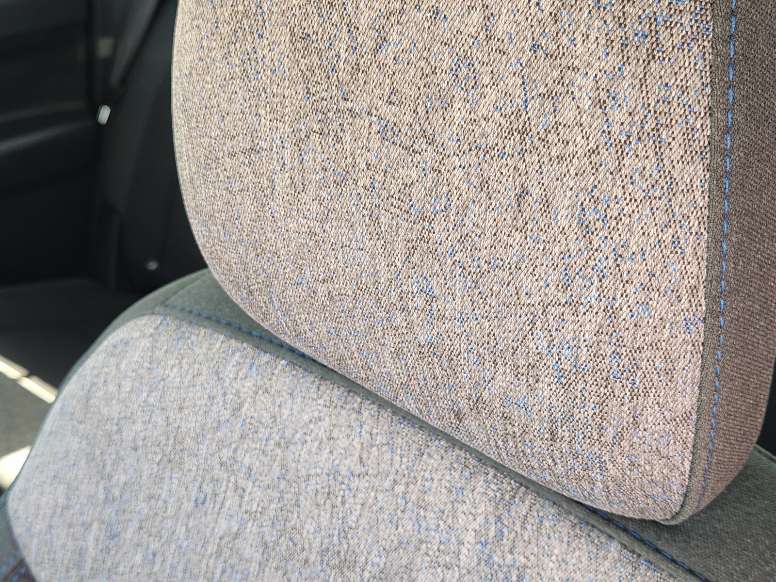 Used 2025 Ford Maverick XLT FWD image 16