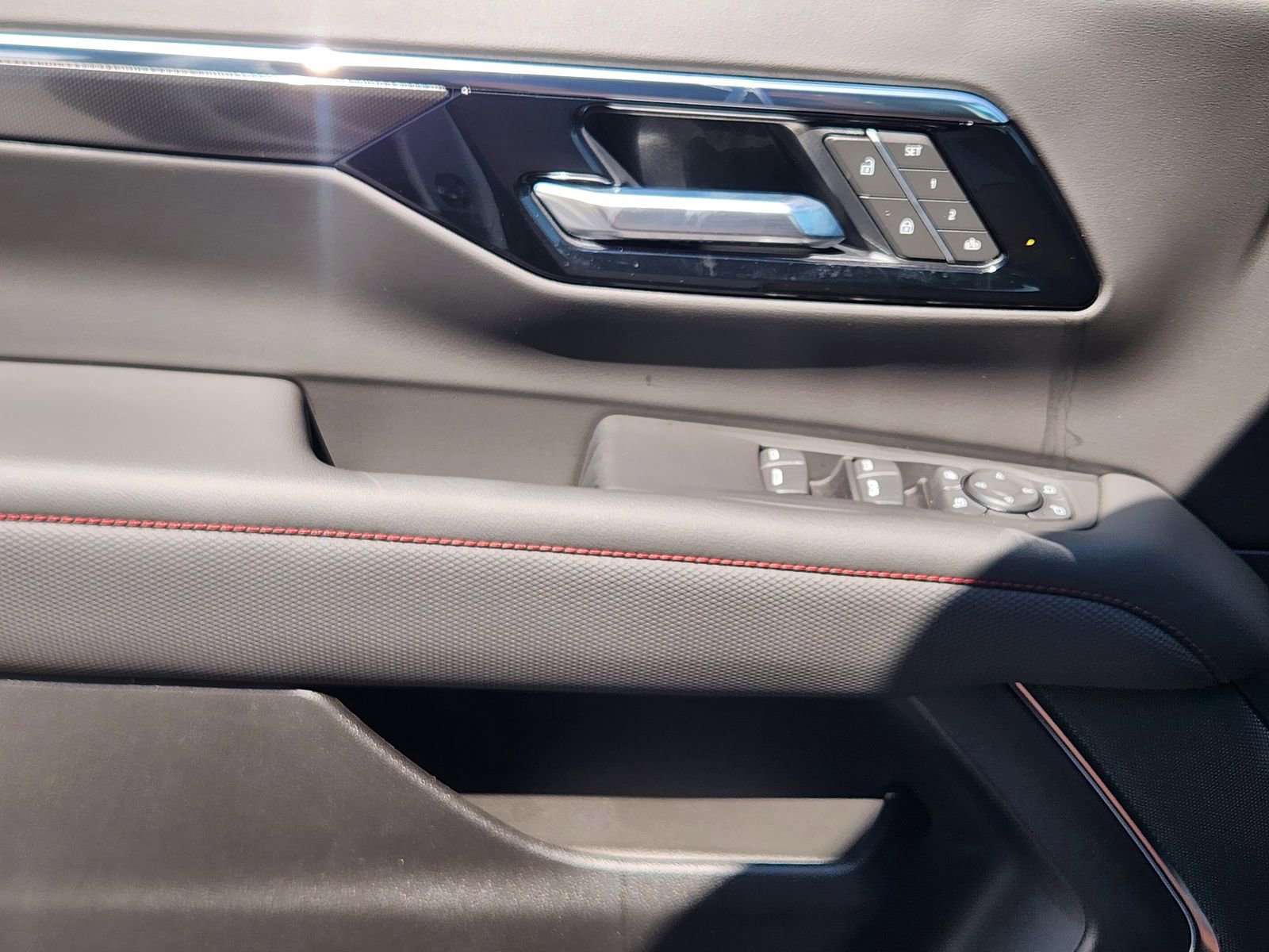 New 2026 Chevrolet Suburban RST w/ Comfort Package image 21