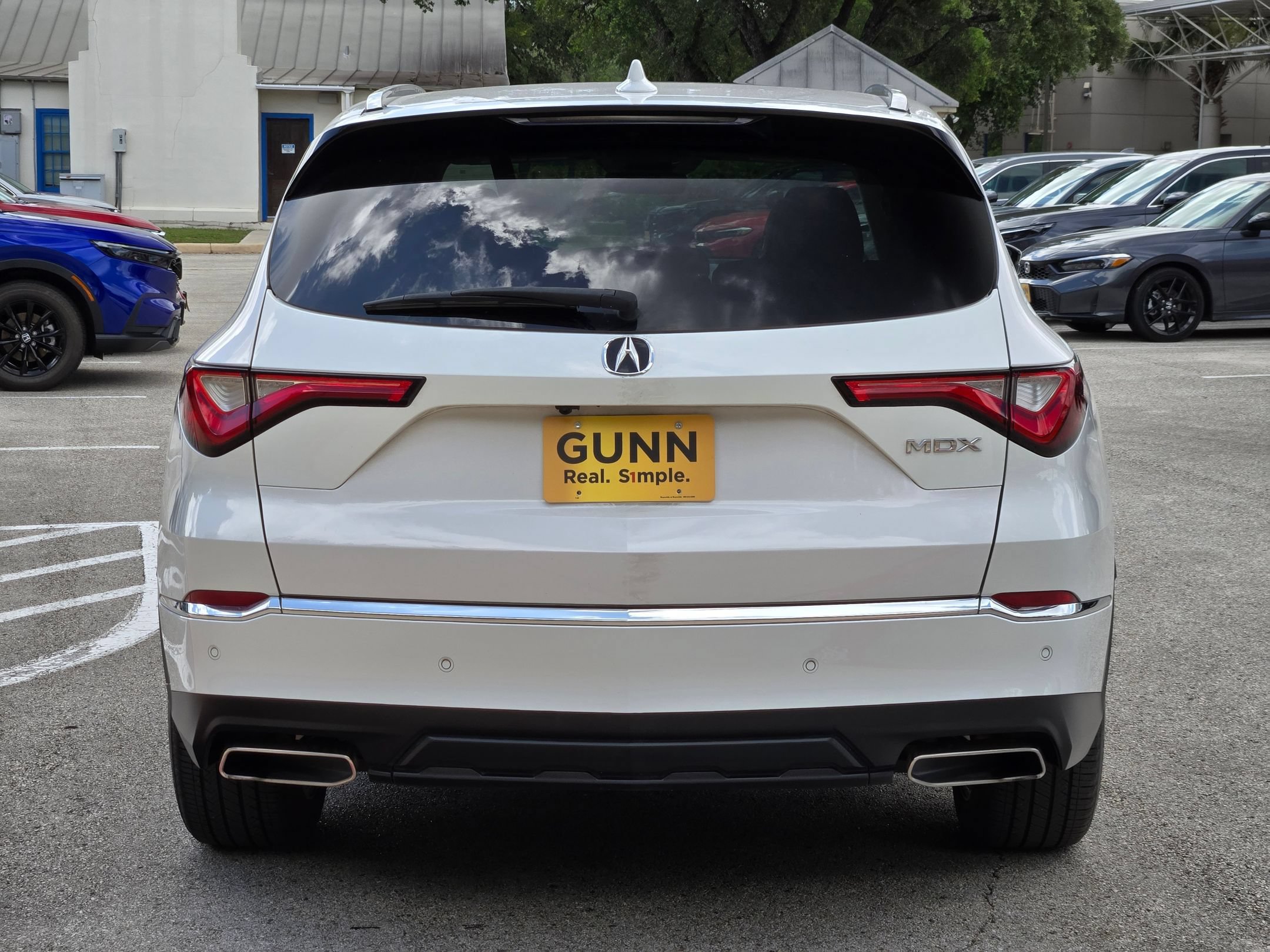 Used 2024 Acura MDX FWD w/ Technology Package image 4