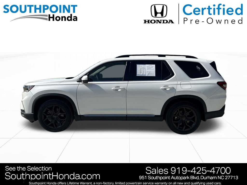 Certified 2025 Honda Pilot Touring image 4