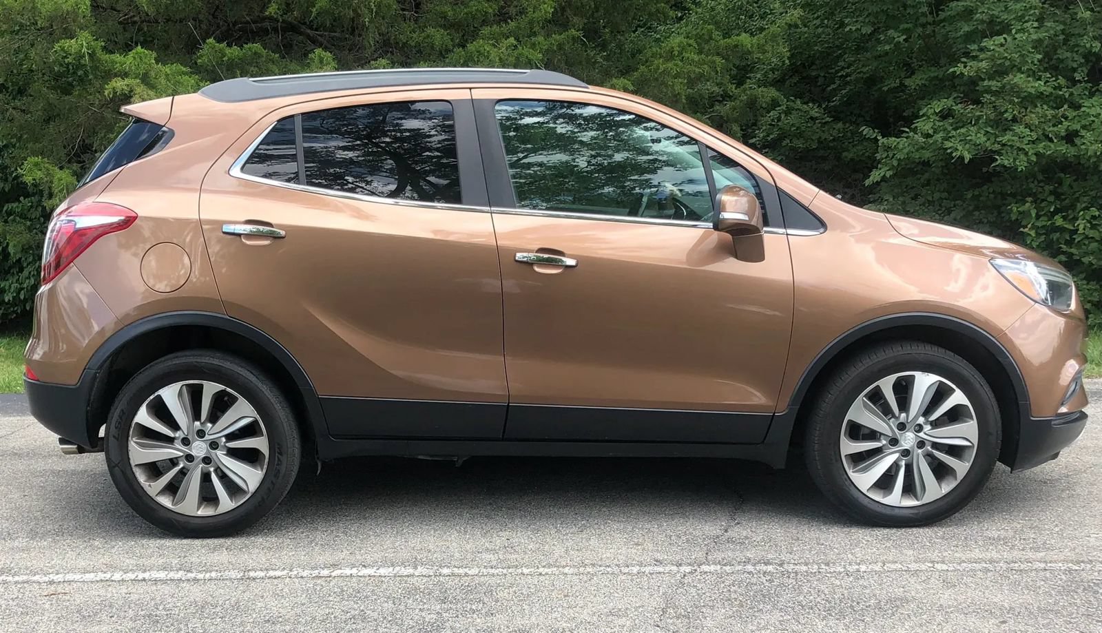 Used 2017 Buick Encore Preferred FWD image 4