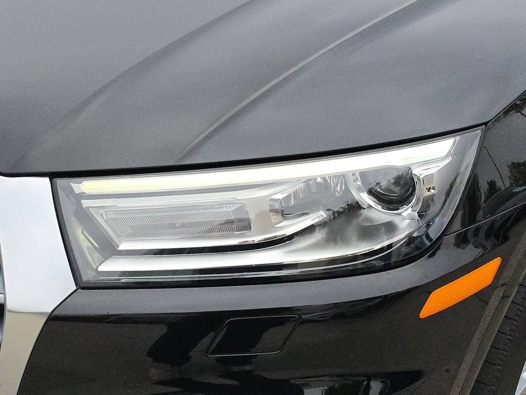 Used 2019 Audi Q5 Premium w/ Convenience Package AWD/4WD image 35