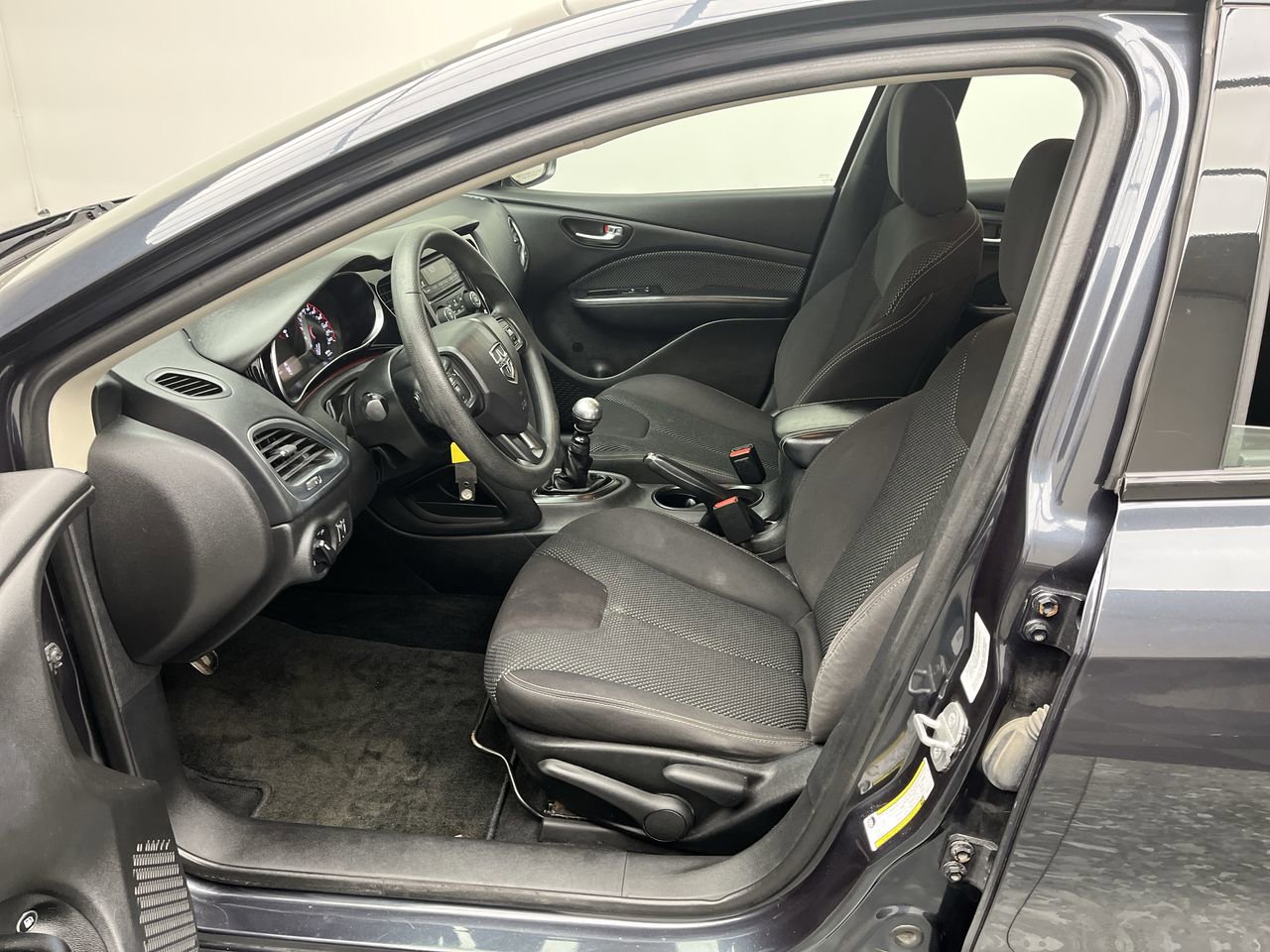 Used 2014 Dodge Dart SXT image 3