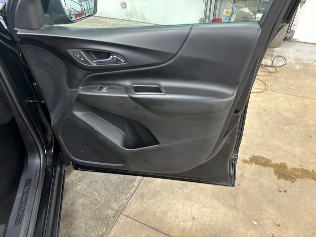 Used 2019 Chevrolet Equinox LT image 35