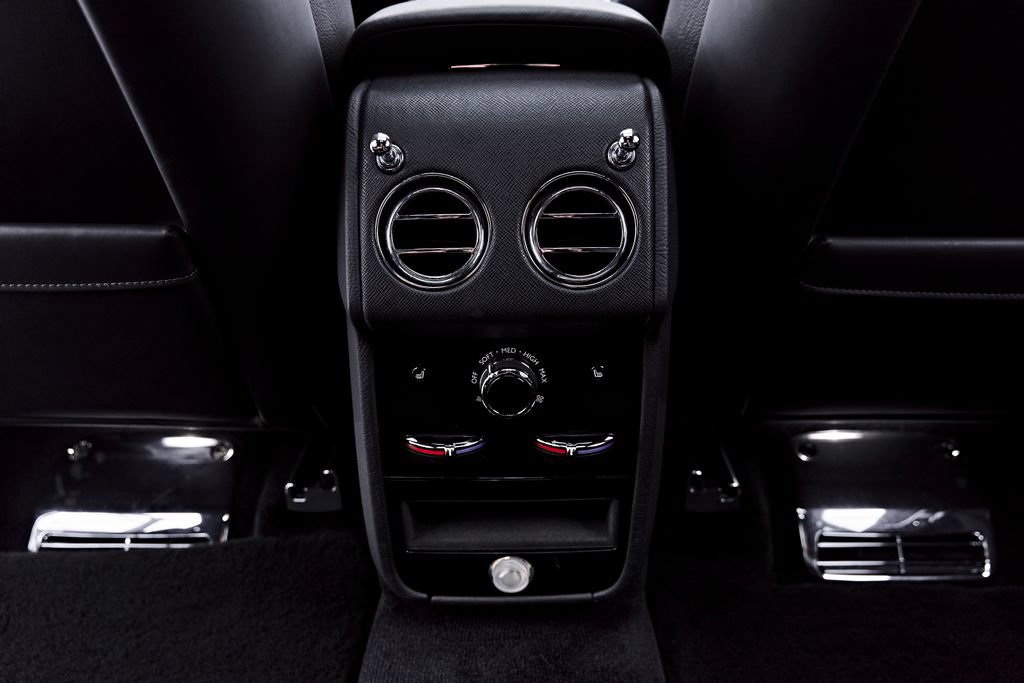 Used 2020 Rolls-Royce Cullinan AWD/4WD image 62