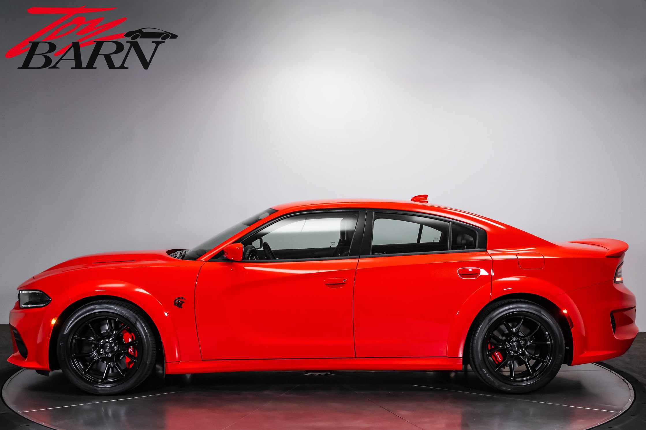 Used 2022 Dodge Charger SRT Hellcat RWD image 2