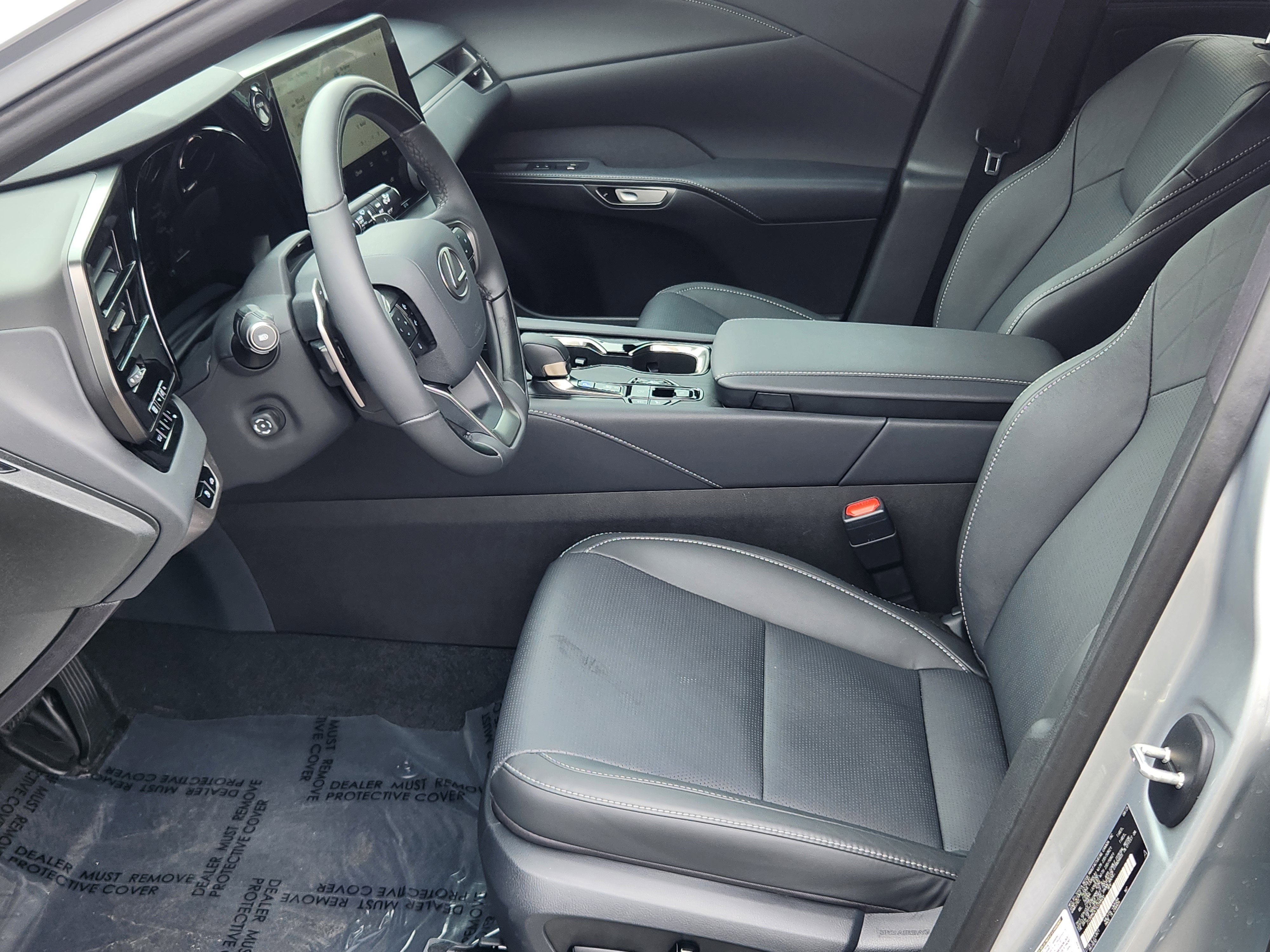 Certified 2025 Lexus RX 350 w/ Convenience Package image 13