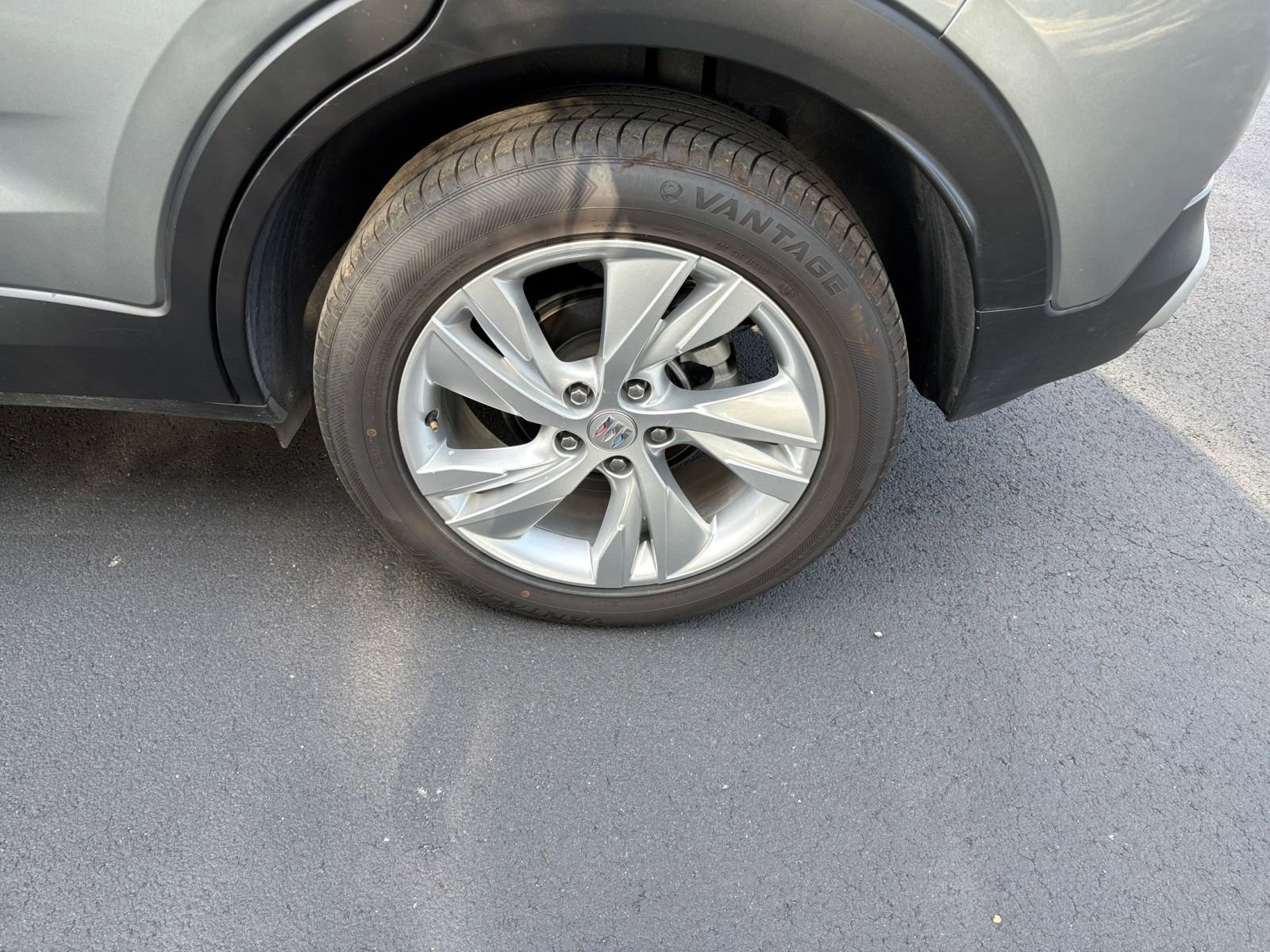 Used 2025 Buick Encore GX Preferred FWD image 24