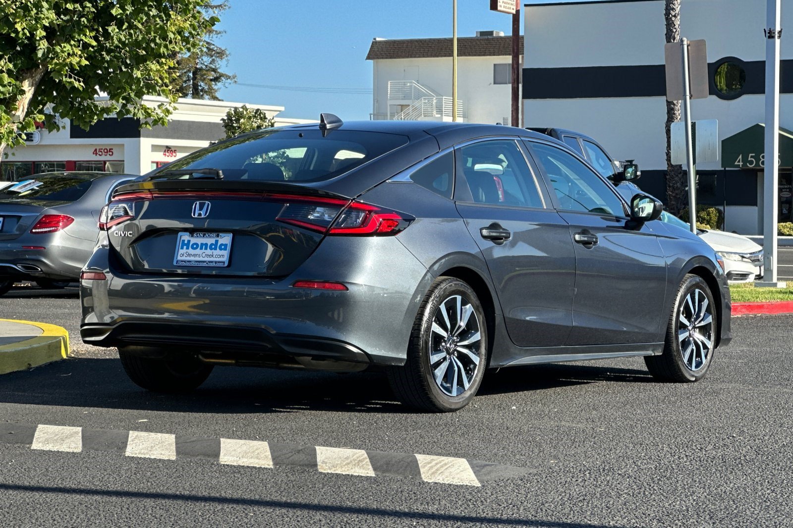 Certified 2023 Honda Civic EX-L image 8