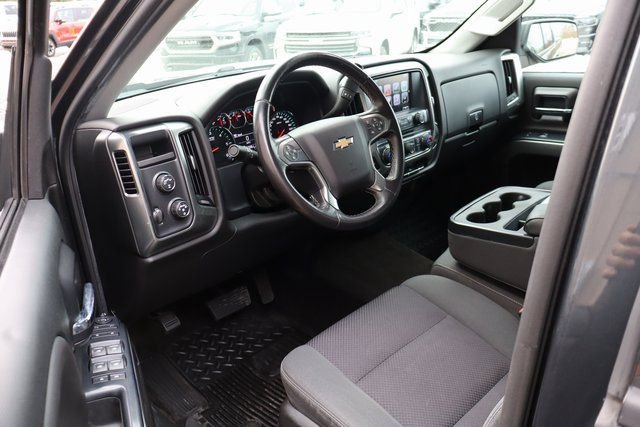 Used 2018 Chevrolet Silverado 1500 LT w/ All Star Edition image 11