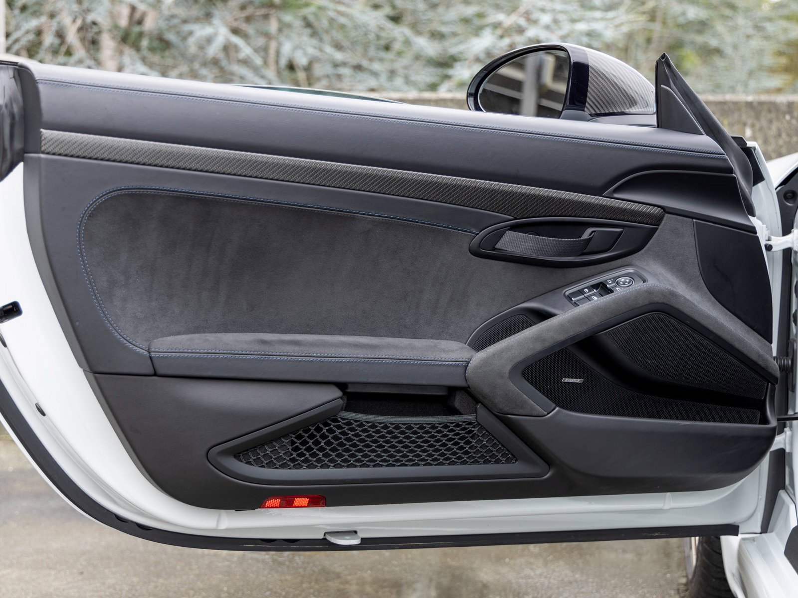 Used 2023 Porsche 718 Cayman GT4 RS image 31