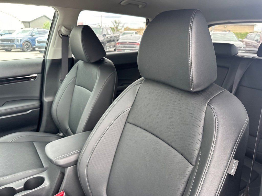 New 2026 Kia Seltos EX image 16