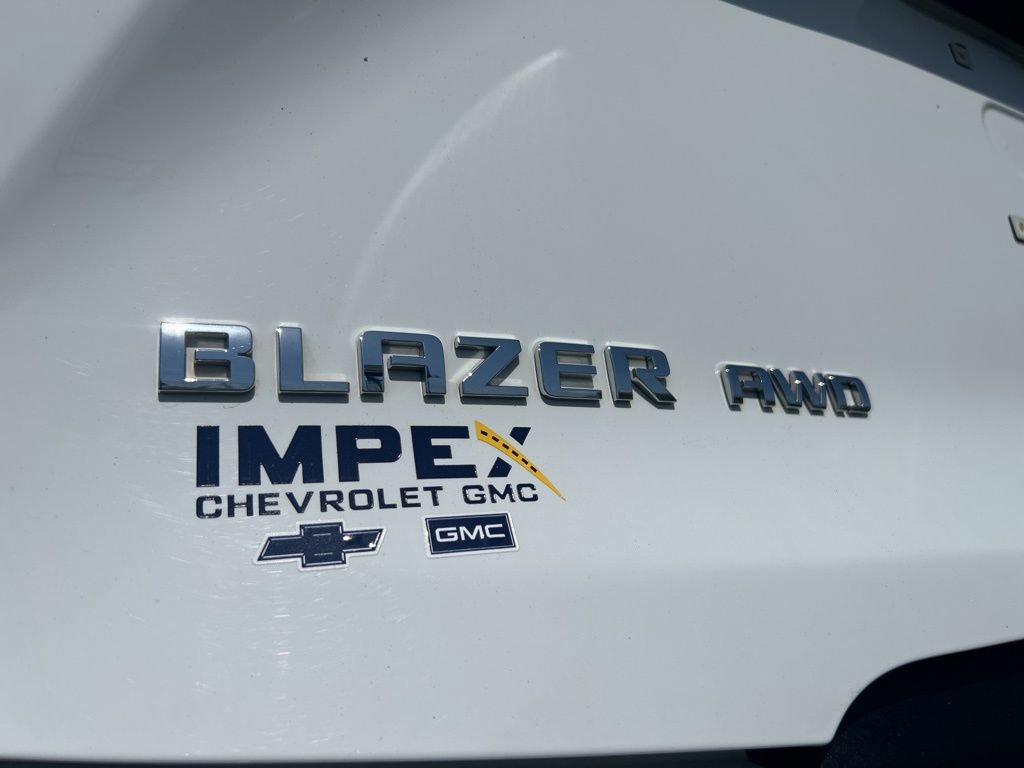 Used 2025 Chevrolet Blazer LT image 29