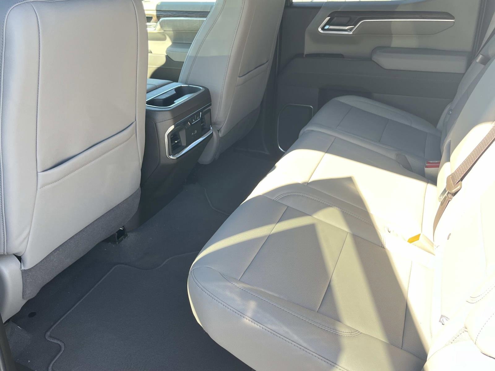 New 2026 GMC Sierra 1500 SLT w/ SLT Premium Plus Package image 21