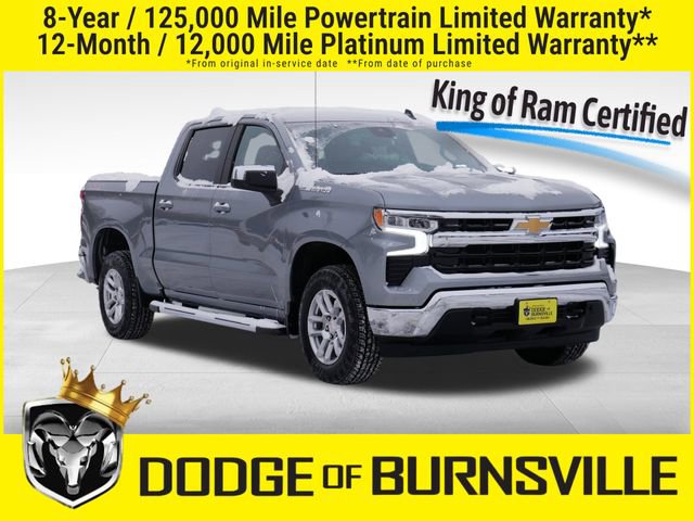 Used 2025 Chevrolet Silverado 1500 LT image 1