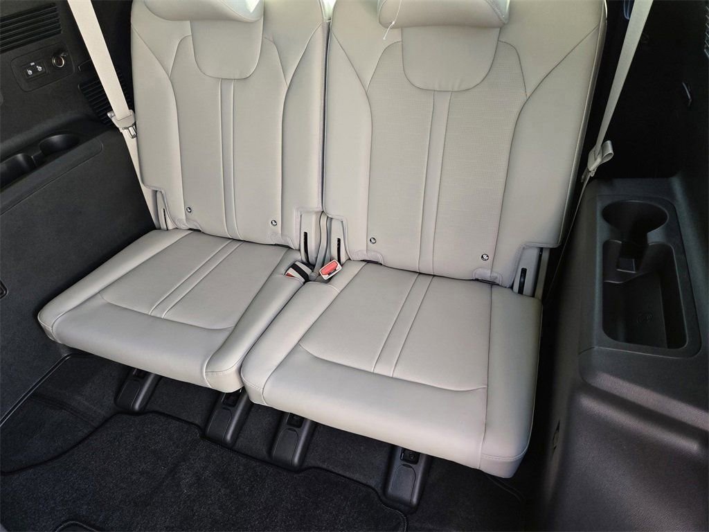 New 2026 Kia Sorento S w/ S Panoramic Sunroof Package image 21