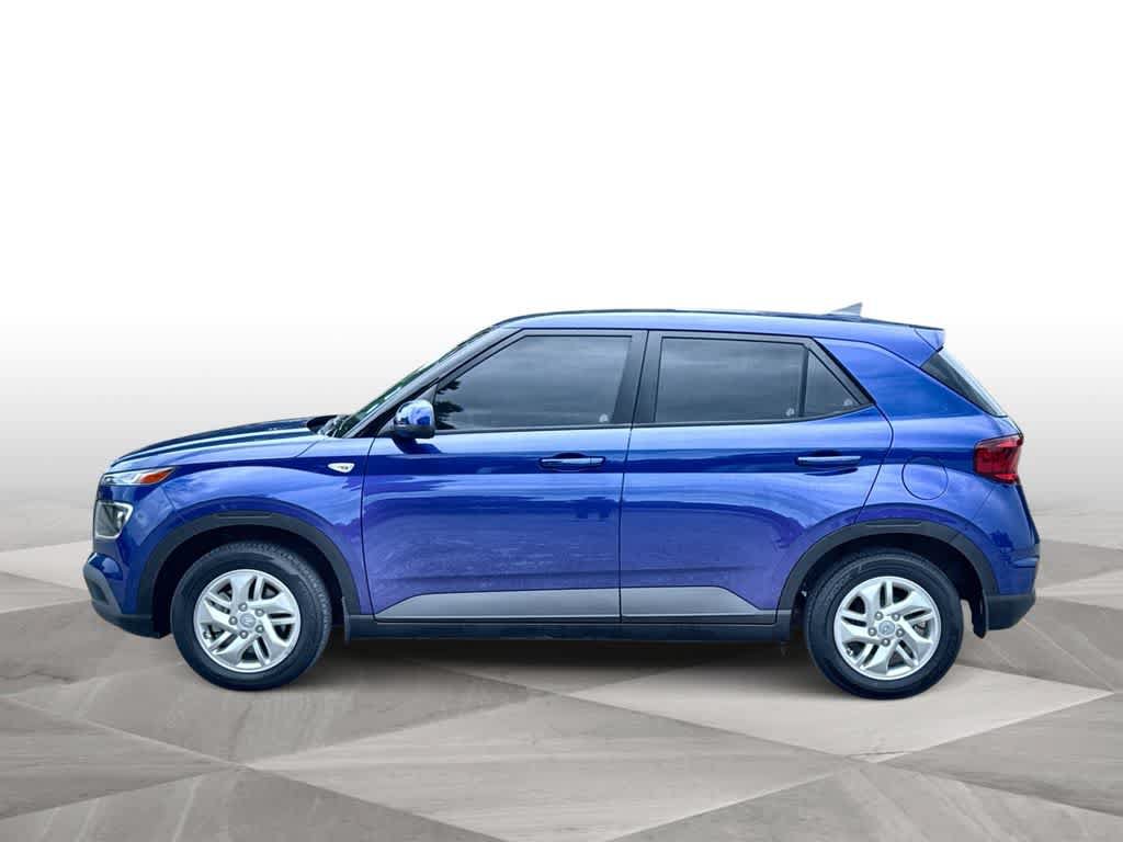 Used 2021 Hyundai Venue SE FWD image 5
