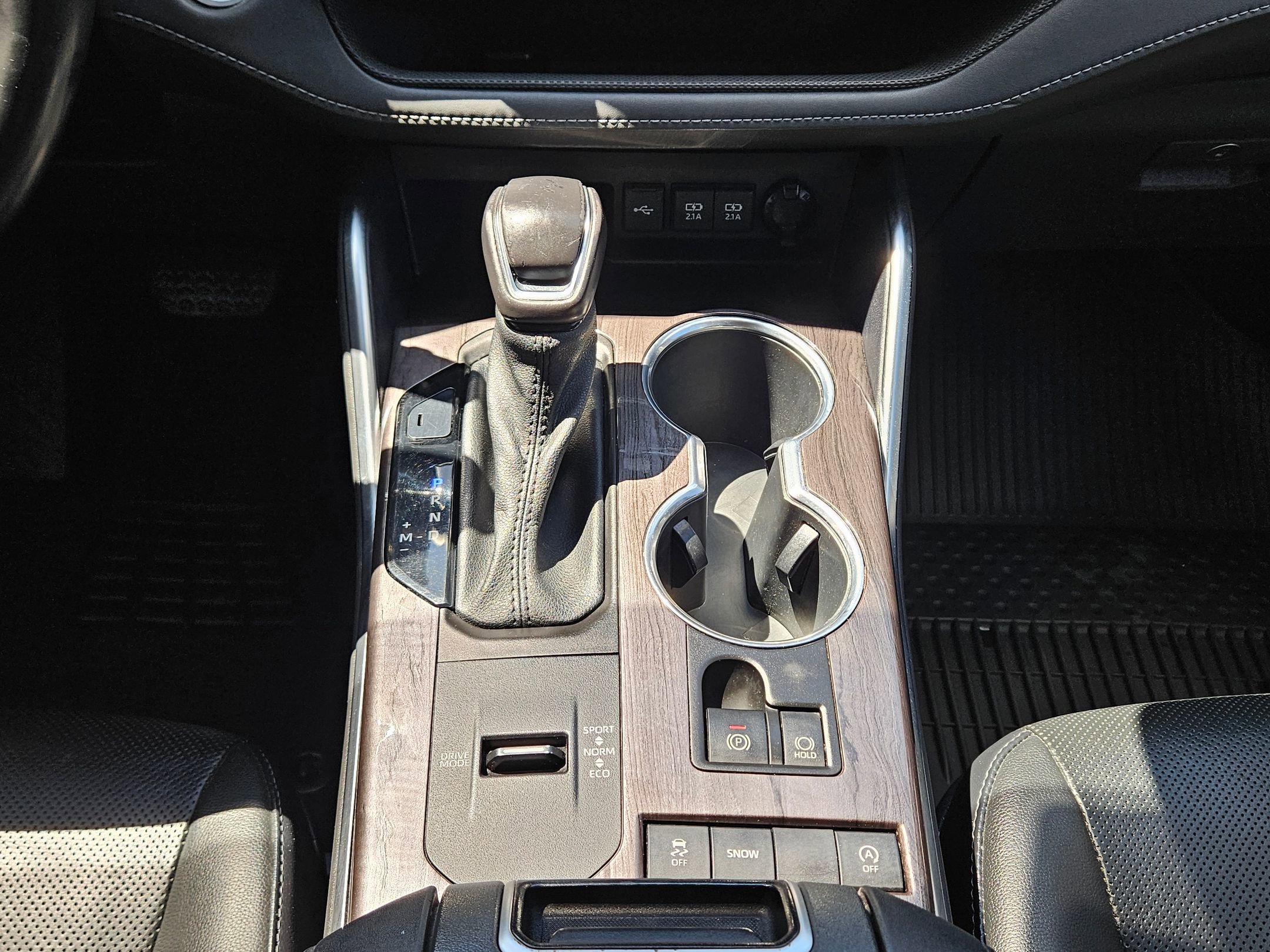 Used 2020 Toyota Highlander Limited image 12