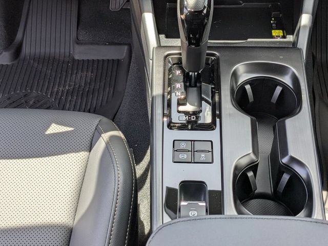 New 2026 Subaru Outback Limited AWD/4WD image 12
