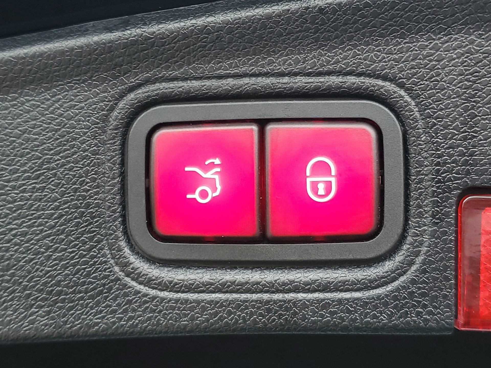 Used 2022 Mercedes-Benz C 43 AMG 4MATIC Coupe image 9