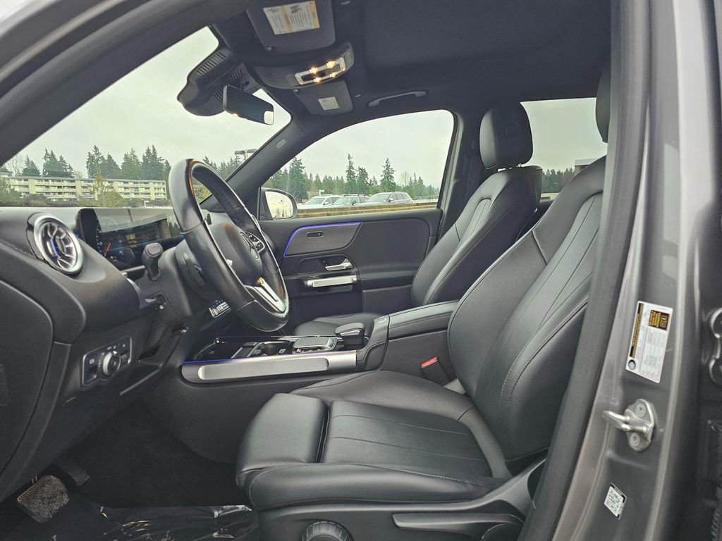 Used 2022 Mercedes-Benz EQB 350 4MATIC image 31