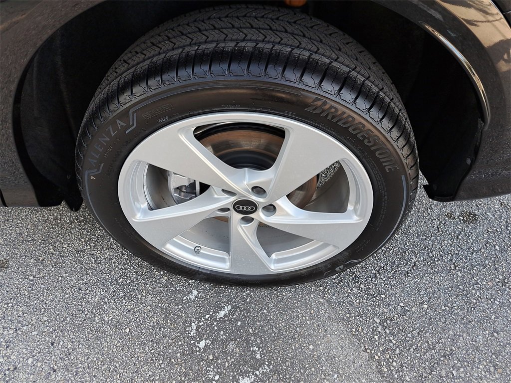 New 2025 Audi Q5 Premium Plus image 30