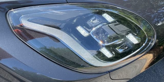 Used 2021 Porsche Panamera image 12