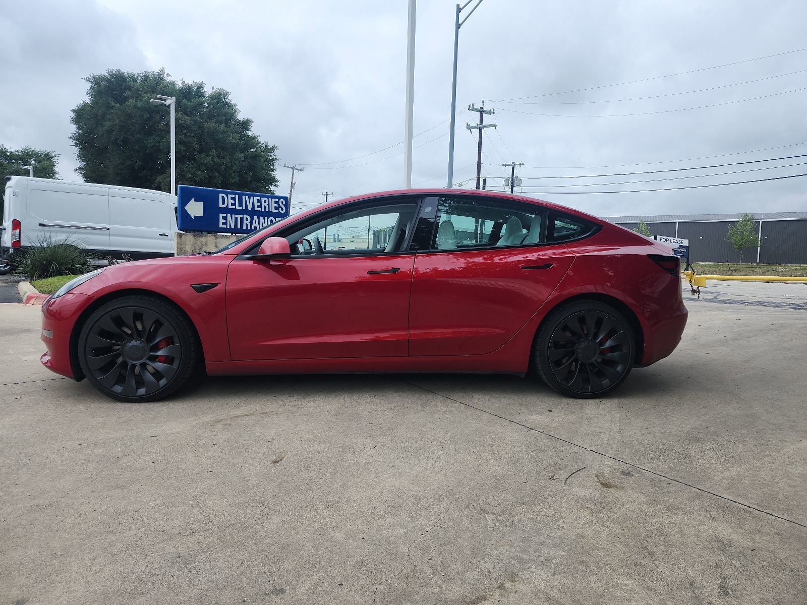 Used 2023 Tesla Model 3 Performance image 5
