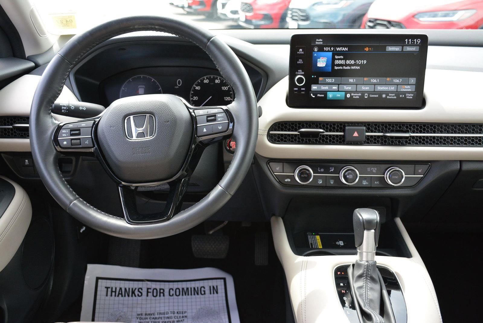 Used 2024 Honda HR-V EX-L image 12