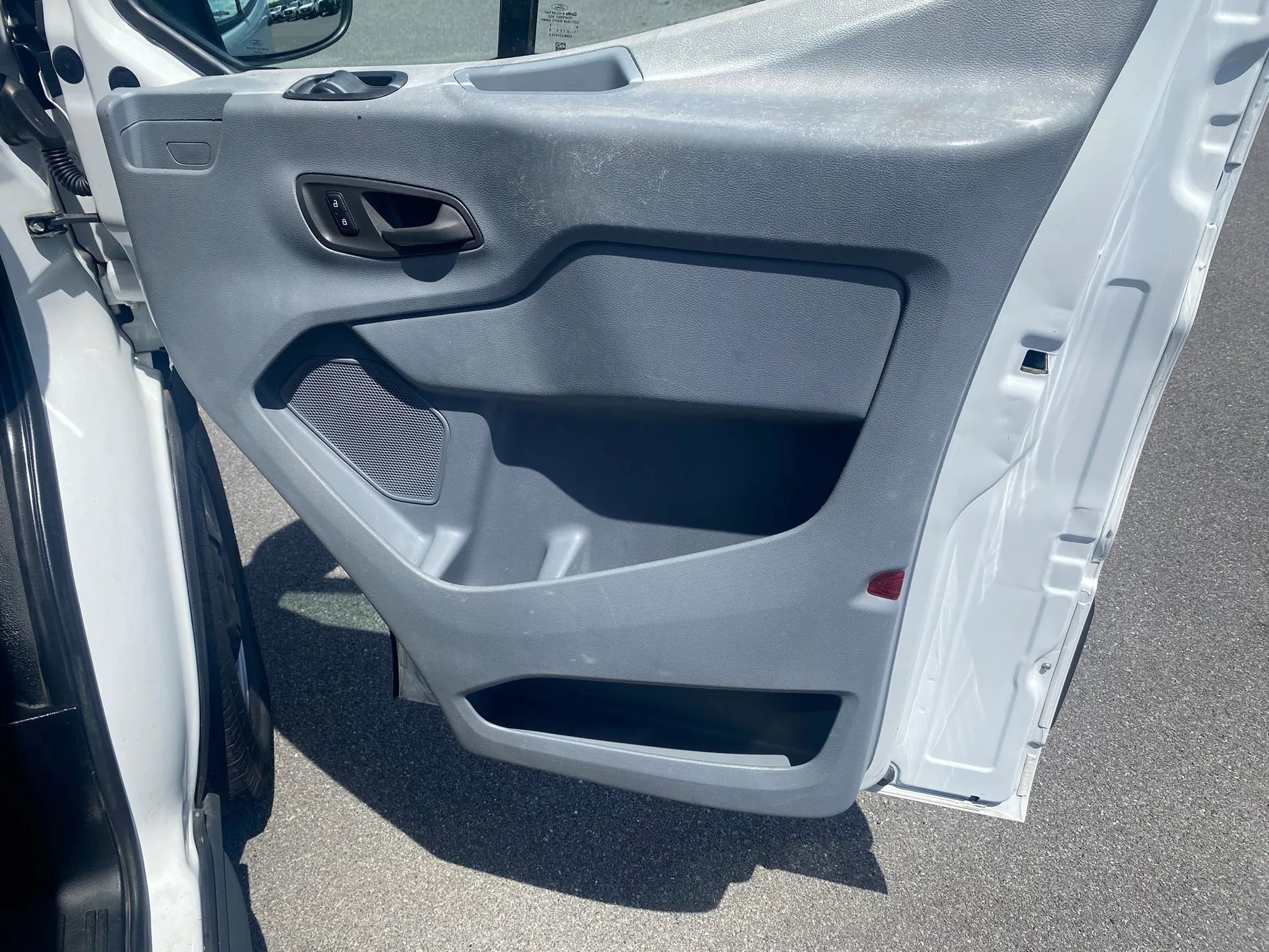 Used 2018 Ford Transit 350 148 Low Roof RWD image 20