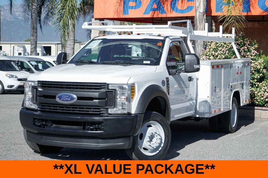 Used 2019 Ford F450 XL w/ XL Value Package RWD image 4