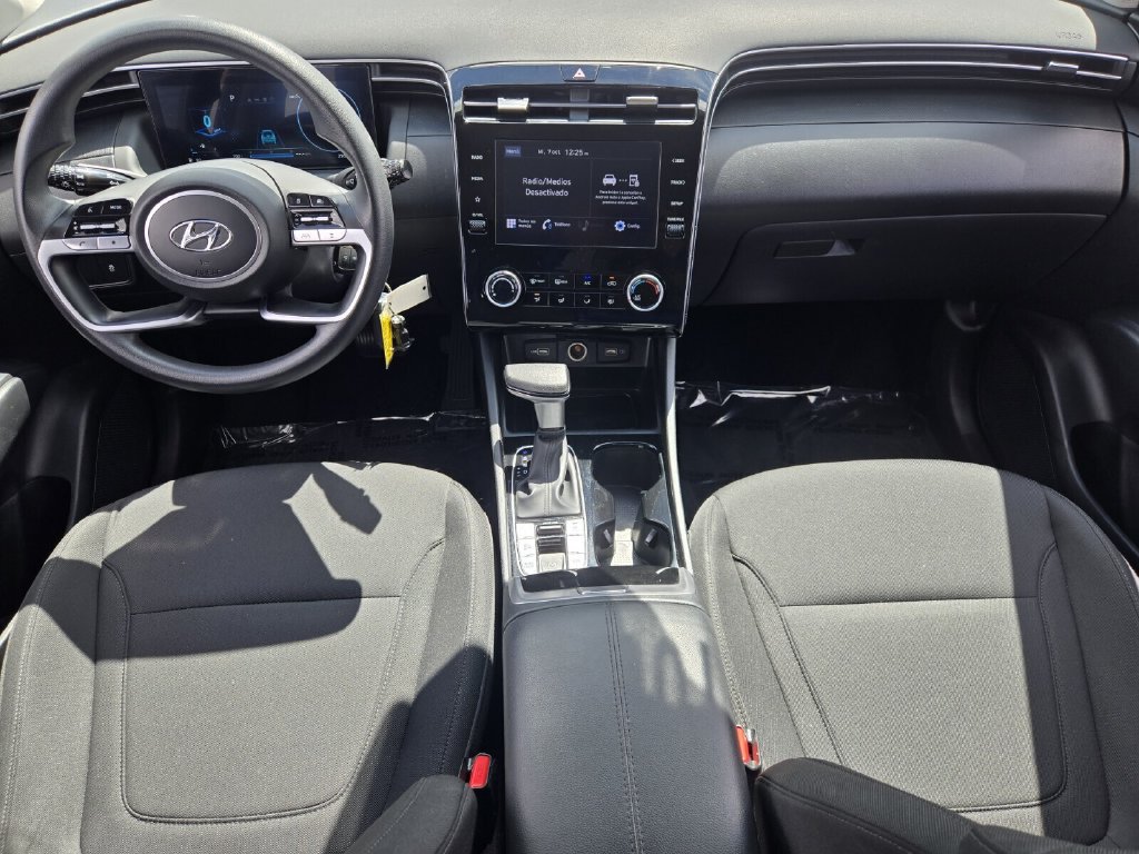 Certified 2024 Hyundai Tucson SE FWD image 12