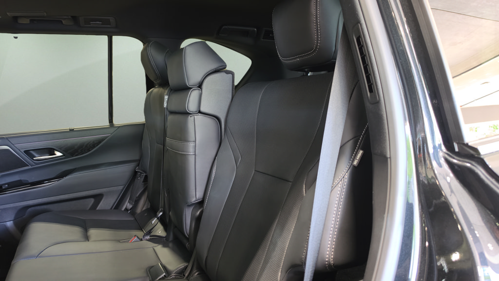 New 2026 Lexus LX 600 4WD w/ Luxury Package image 15