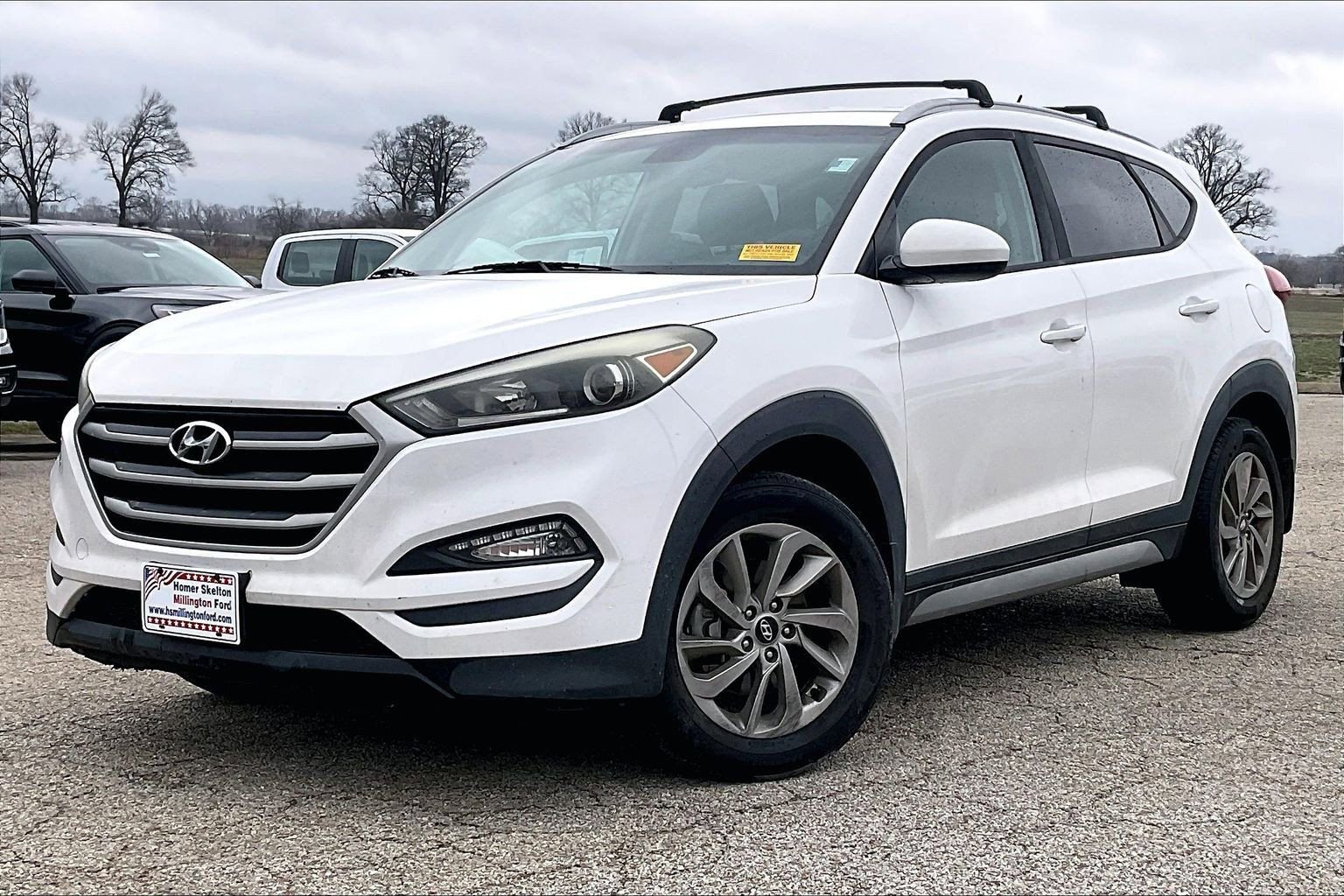 Used 2017 Hyundai Tucson SE image 2
