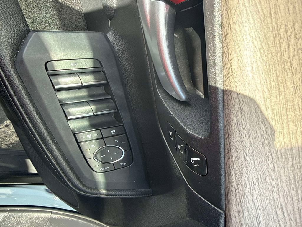 Used 2024 Toyota Grand Highlander Limited image 19