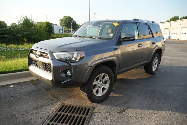 Used 2023 Toyota 4Runner SR5 Premium w/ Moonroof Package RWD image 3