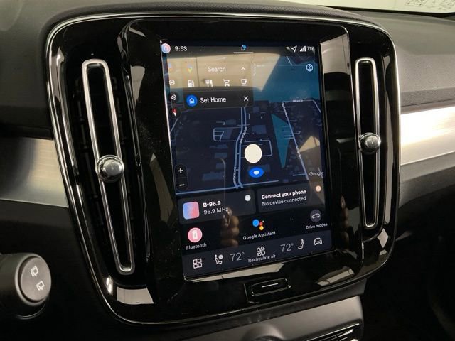 New 2026 Volvo XC40 B5 Ultra w/ Protection Package Premier image 13