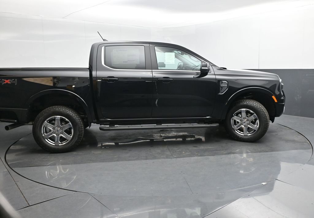 New 2025 Ford Ranger Lariat w/ Chrome Accent Package image 7