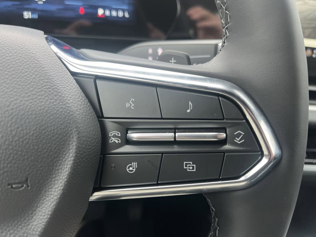 New 2026 Chevrolet Equinox LT w/ Safety and Technology Package image 12