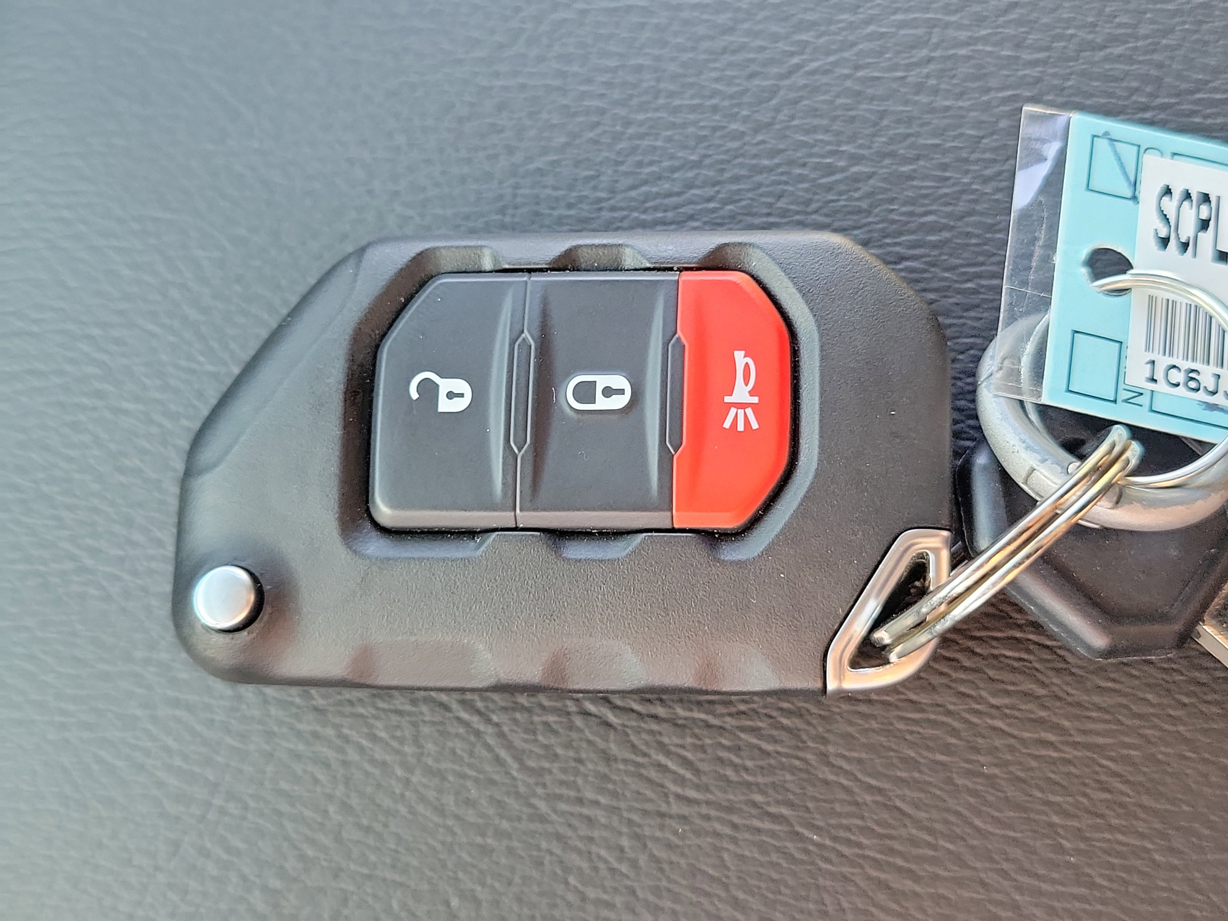 Used 2023 Jeep Gladiator Overland image 31