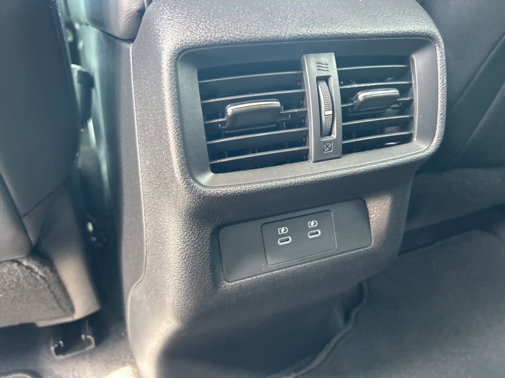 Used 2025 Nissan Murano SL image 31