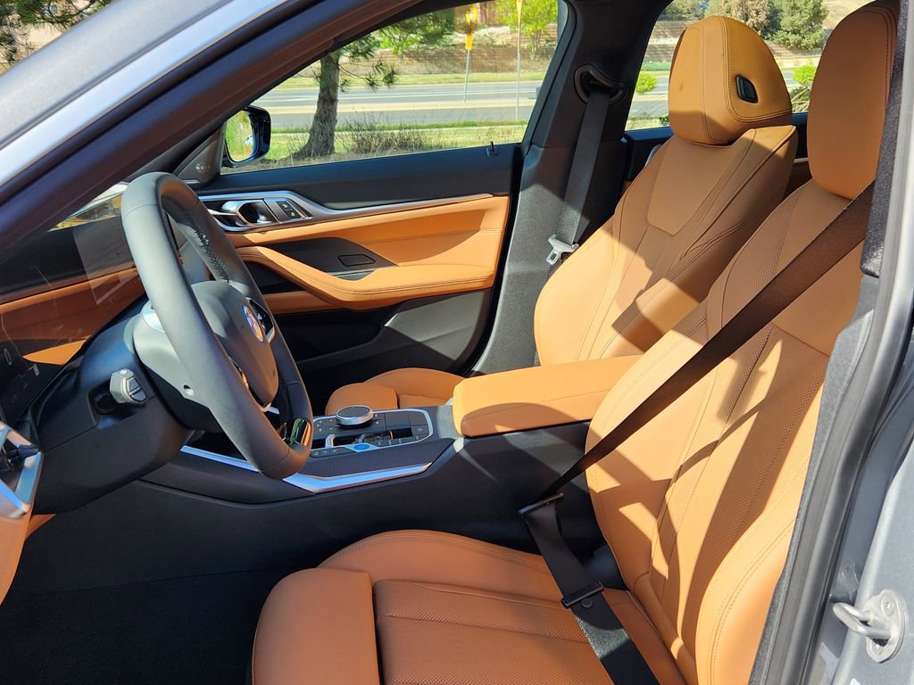 New 2026 BMW i4 xDrive40i w/ Premium Package AWD/4WD image 9