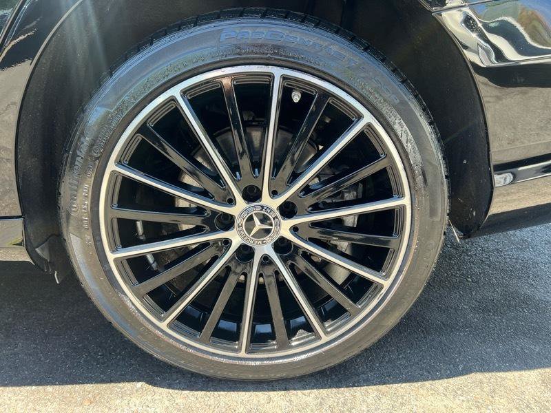 Used 2021 Mercedes-Benz C 300 4MATIC Sedan image 25