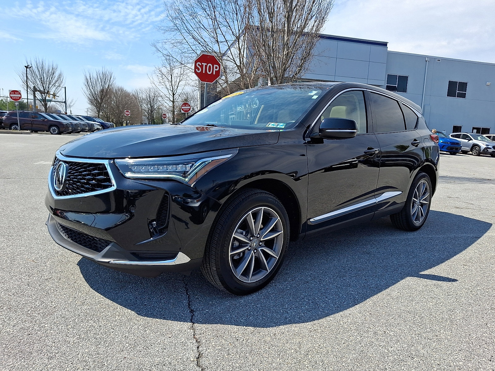 Used 2023 Acura RDX w/ Technology Package image 3