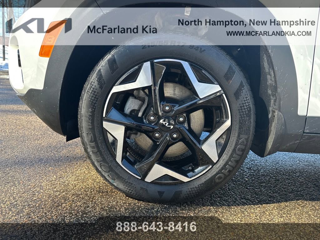 Used 2024 Kia Seltos EX image 27