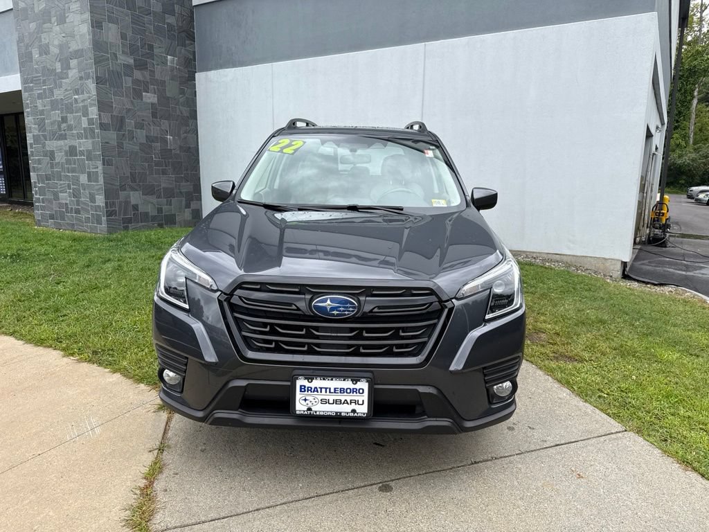 Used 2022 Subaru Forester Premium AWD/4WD image 9