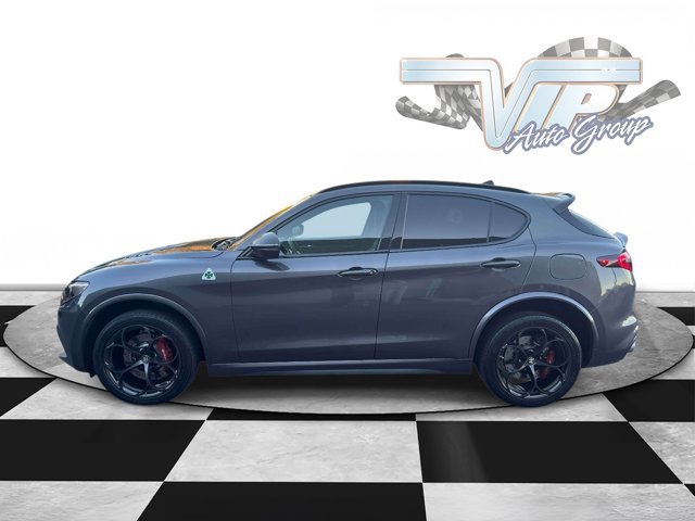 Used 2022 Alfa Romeo Stelvio Quadrifoglio AWD/4WD image 9