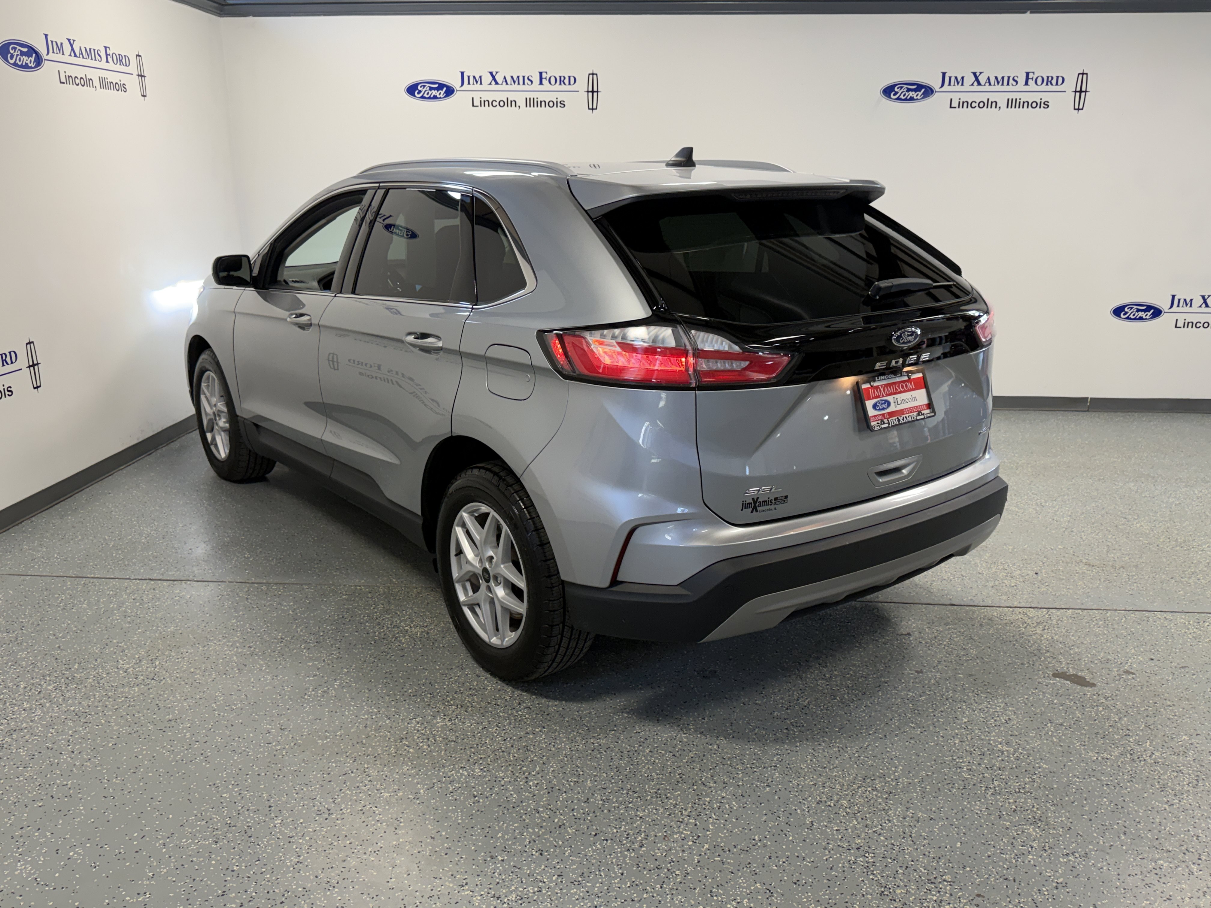 Used 2024 Ford Edge SEL w/ Convenience Package AWD/4WD image 31
